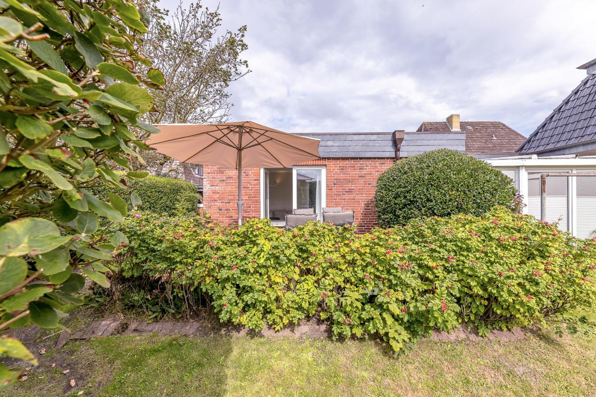 Bungalow Flora Westerland Exterior photo